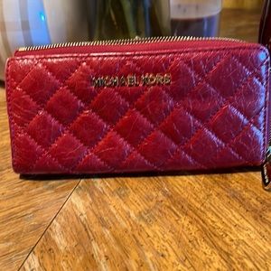 Micheal kors wallet